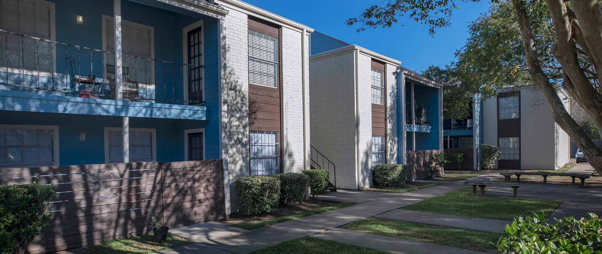 Banyan Cove Apartments in League City, TX